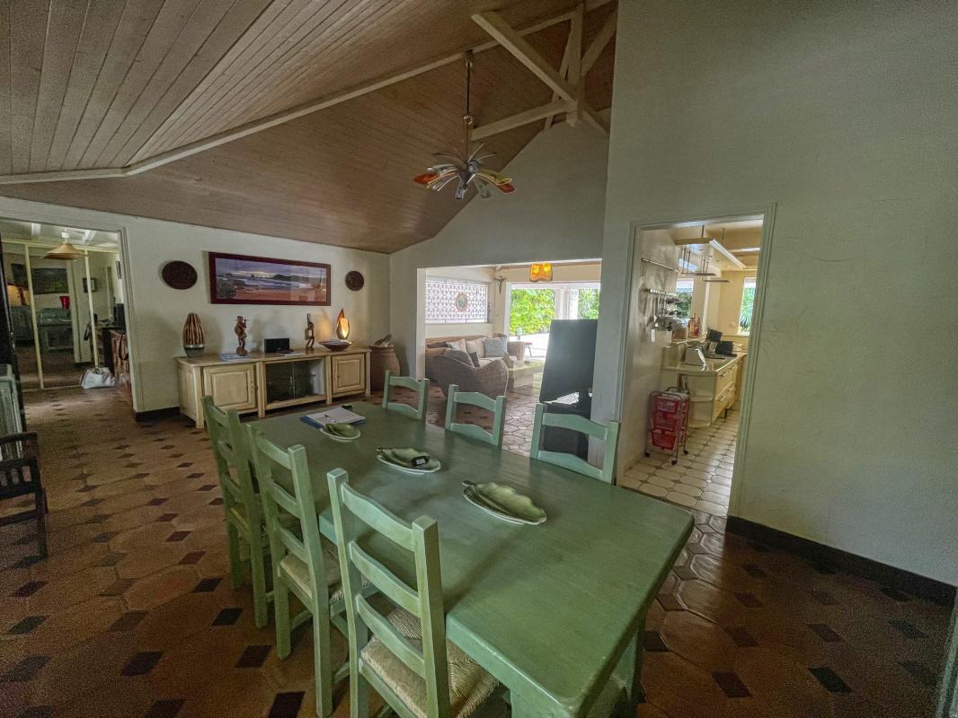 13.Location villa piscine Saint François Guadeloupe_pièce à vivre